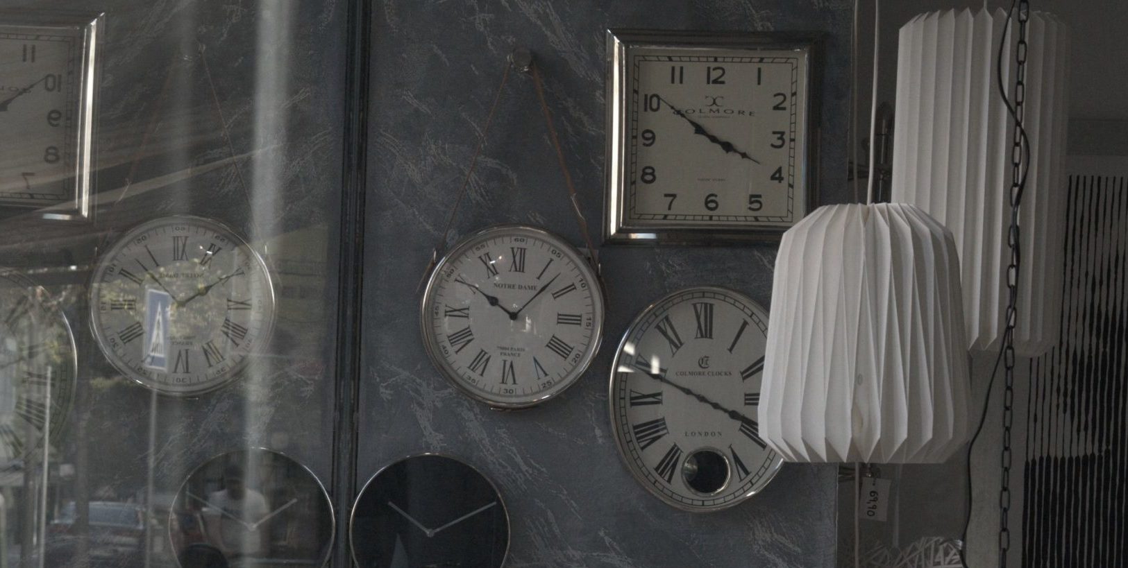 Hintergrundbild Laden